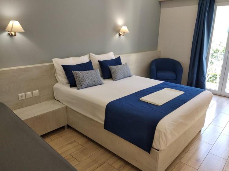 Apartment Toula Петра Екстериор снимка
