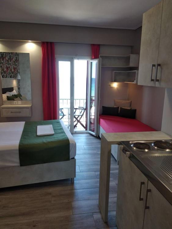 Apartment Toula Петра Екстериор снимка