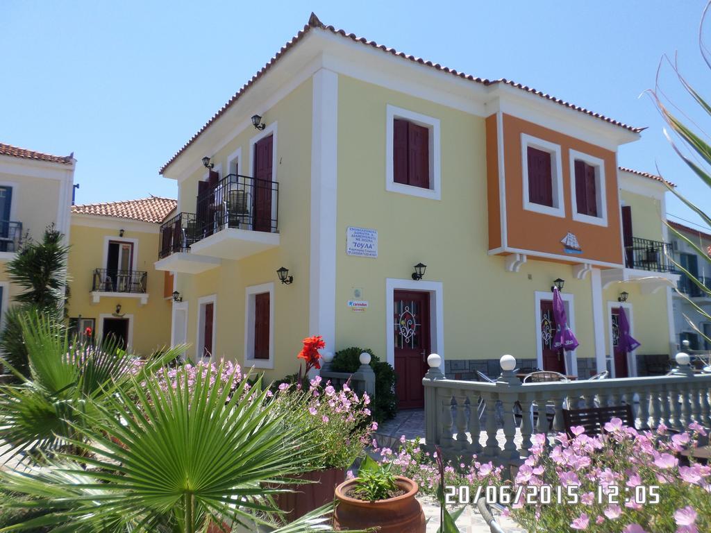 Apartment Toula Петра Екстериор снимка