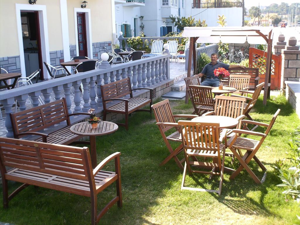 Apartment Toula Петра Екстериор снимка