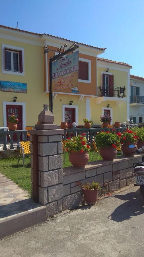 Apartment Toula Петра Екстериор снимка